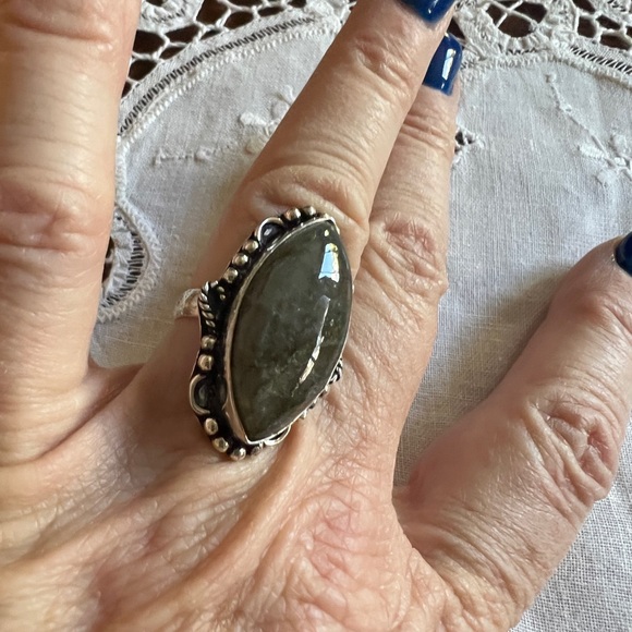 Gorgeous Labrodite Ring - Picture 8 of 8